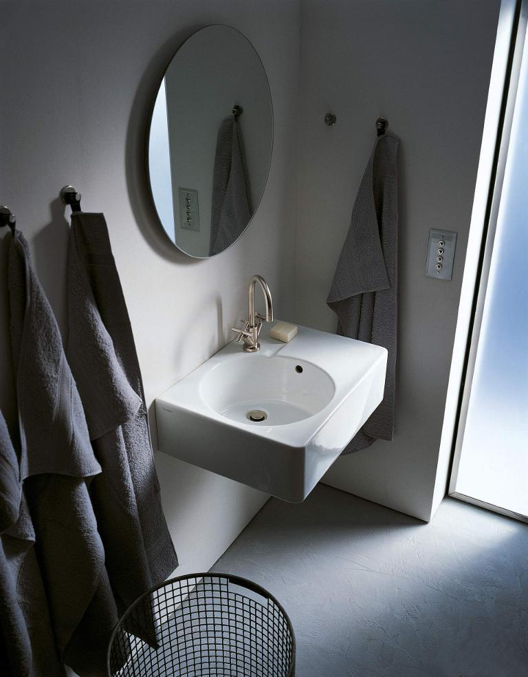 Раковина подвесная Duravit Scola 0684600000 615х46см