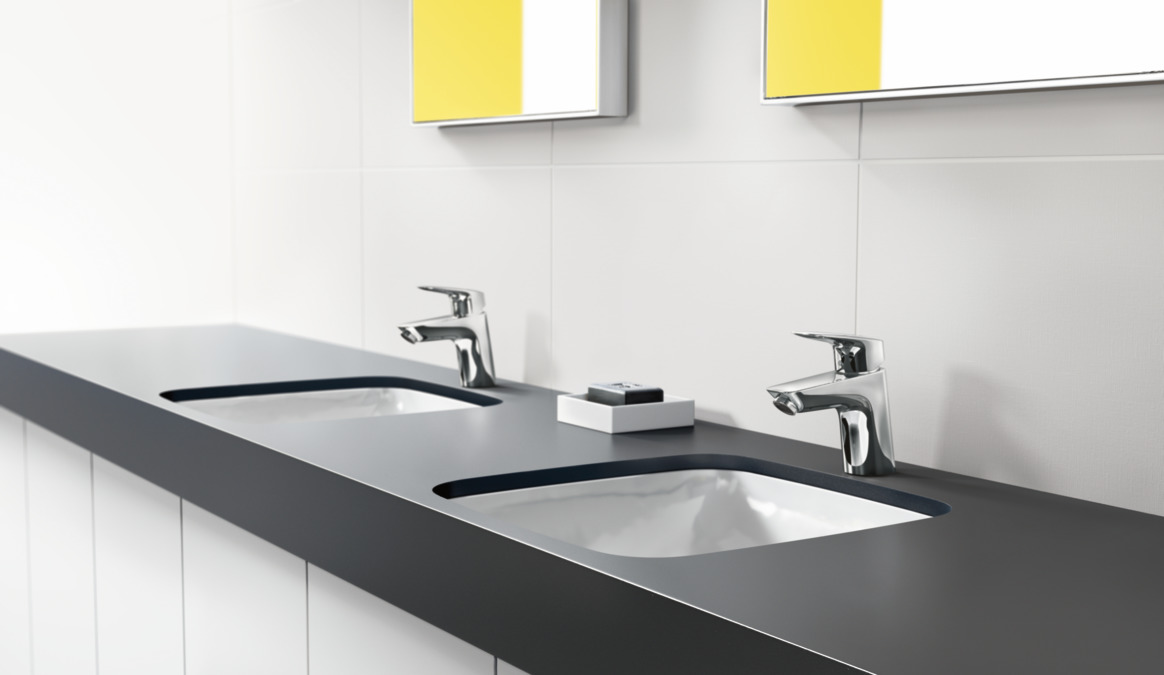 Смеситель для раковины с донным клапаном Hansgrohe Logis 71077000 хром