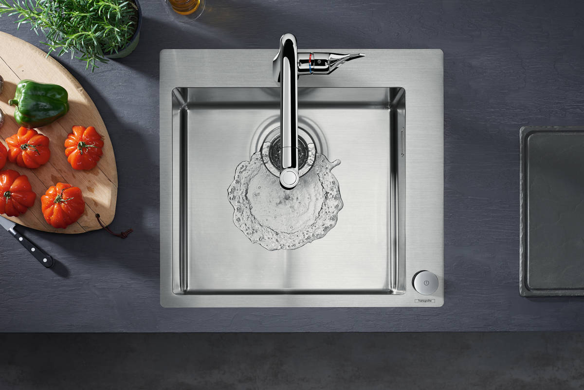 Смеситель для кухни с выдвижным изливом Hansgrohe M7120-H320 73806800 Под сталь