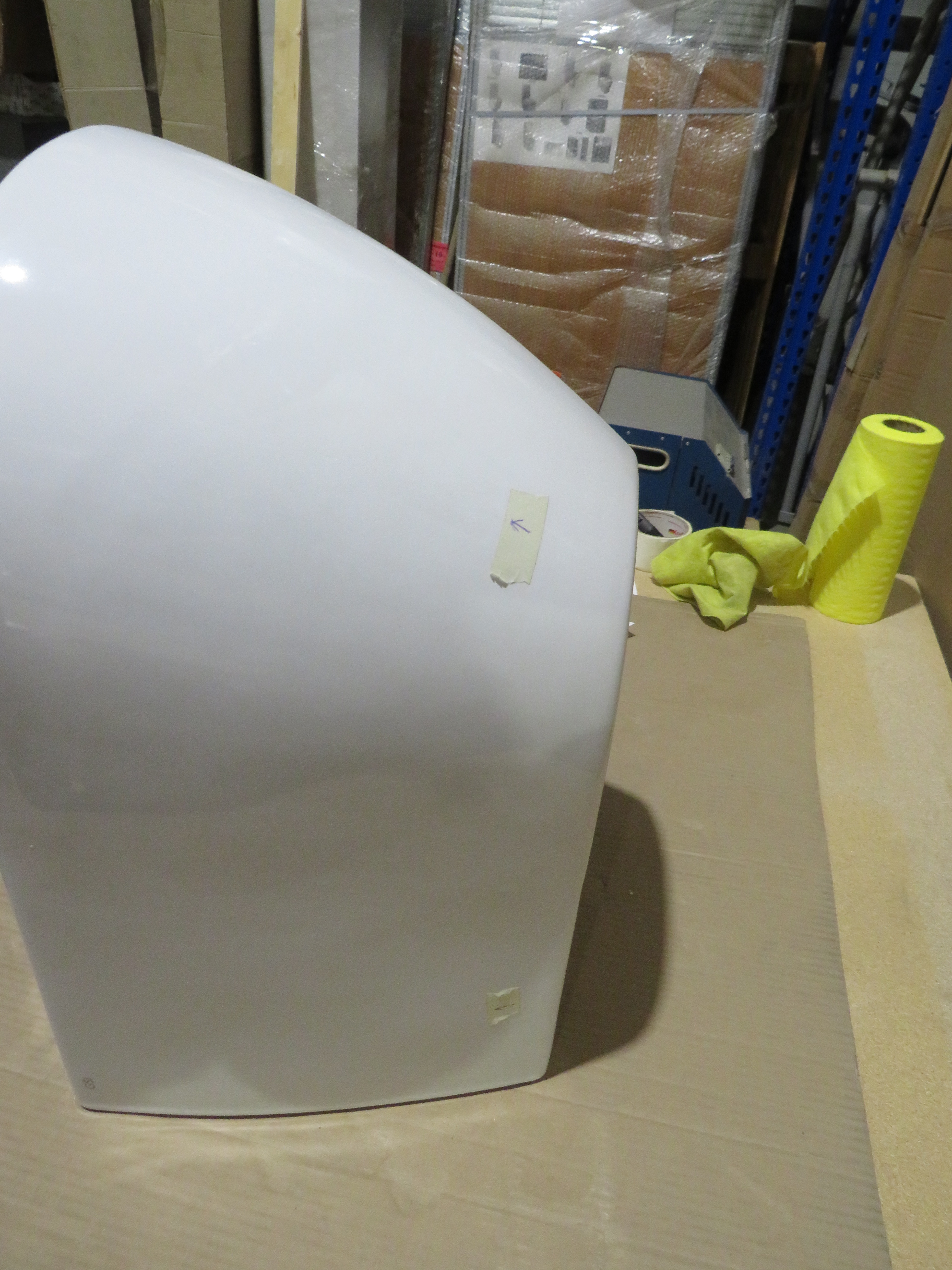 УЦЕНКА. Биде подвесное GSI PURA   8864111_УЦ/2     500 мм х 360 мм, с отверстием под смеситель, с переливом, без крепежа FISR2, белый глянцевый /Дефект: точки, уколы в эмали