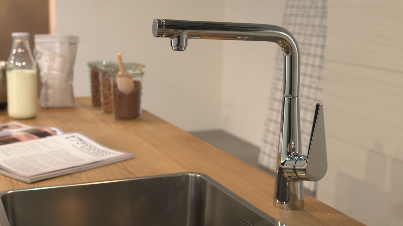 Смеситель для кухни с поворотным изливом Hansgrohe Talis Select S 72820000 Хром
