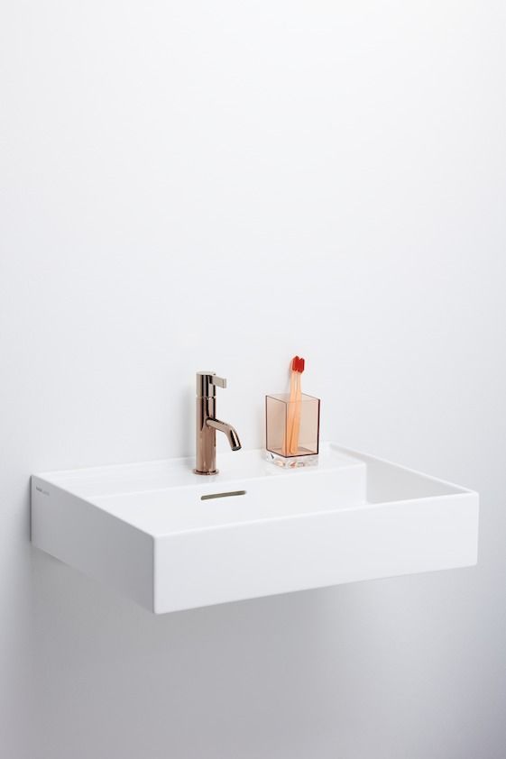 Стакан для зубных щеток Kartell by Laufen   3.8233.0.093.000.1   пластик, цвет розовый пудровый