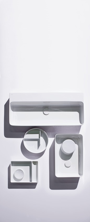 Сливной клапан  для раковины  Laufen    8.9818.8.000.000.1 с крышкой  SaphirKeramik, всегда открытый (незапираемый)