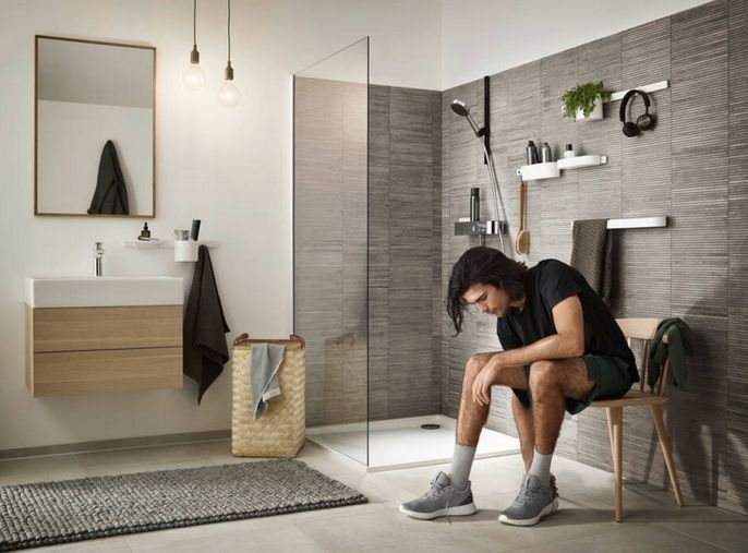 Штанга для коепления аксессуаров HANSGROHE WallStoris 27902700 500 мм, цвет Чёрный матовый