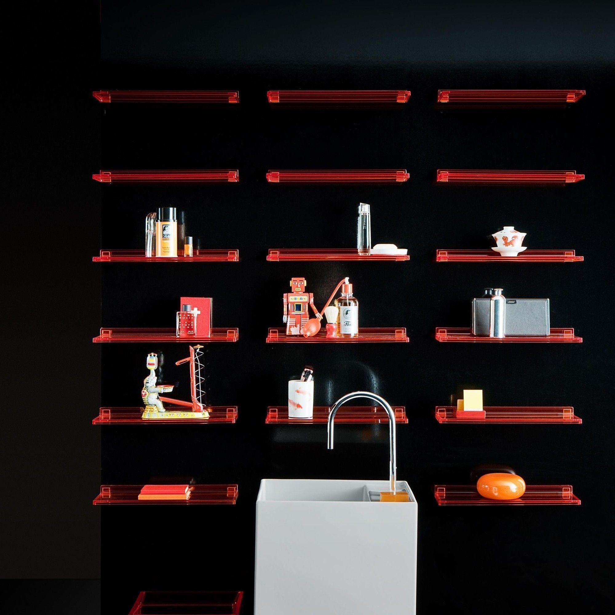 Полочка настенная  Kartell by Laufen  3.8533.0.093.000.1  45 см,  пластик розовый пудровый