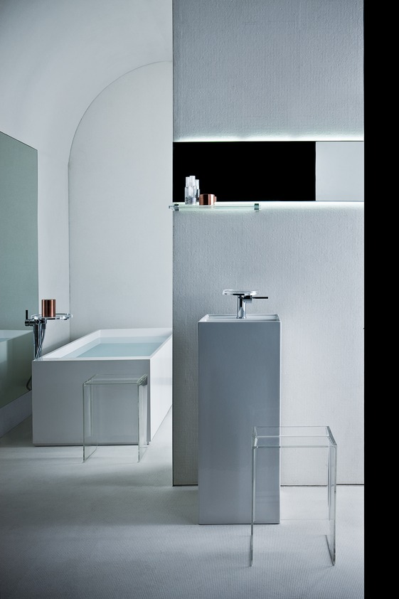 Раковина напольная Laufen  Kartell by Laufen 811331  37,5 см свободностоящая, без отверстия под смеситель