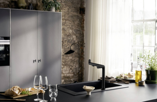 Смеситель для кухни с системой фильтрации 1jet HANSGROHE Aqittura M91 76804670 цвет Чёрный матовый