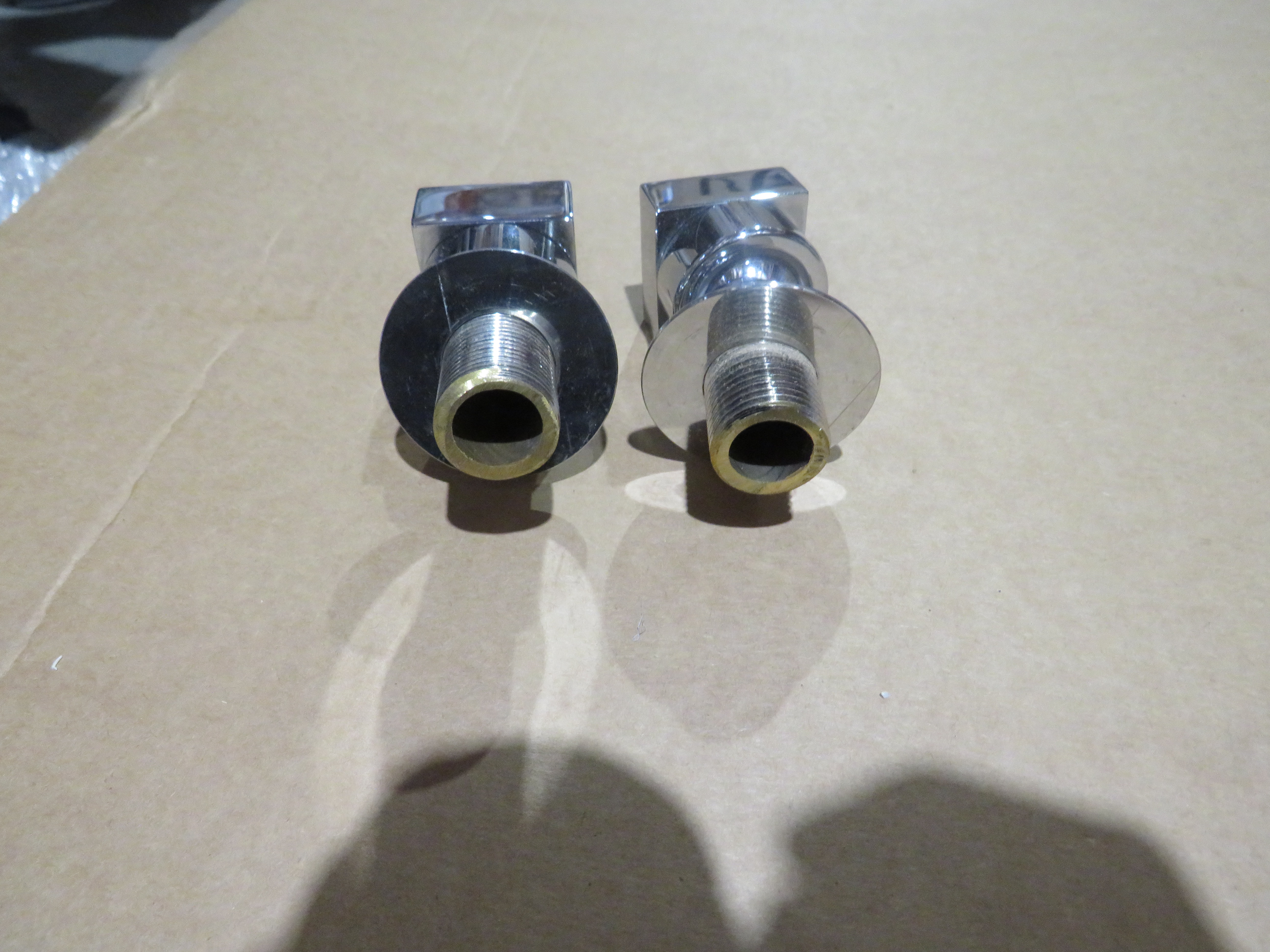 УЦЕНКА. Форсунка боковая для душа Bossini Cubic Gom I00135.030_УЦ   Хром/ Товар с выставки. Мелкие царапины.Укорочена резьба