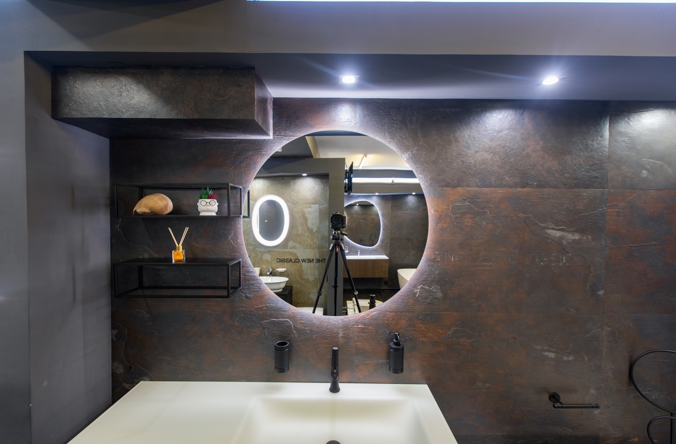 Зеркало круглое с LED-подсветкой BMT BLUES 4.0 801425090010/801999000140/801999000070  900х900х30 мм