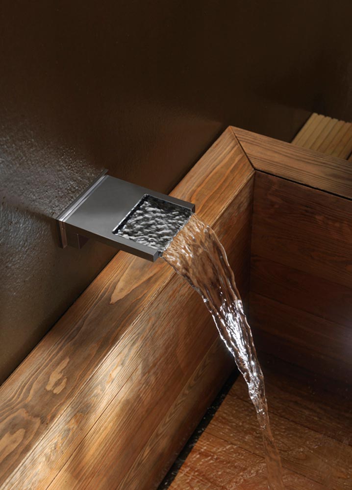 Излив для душа Bossini Bocca Cascata XL E88500.030 Хром