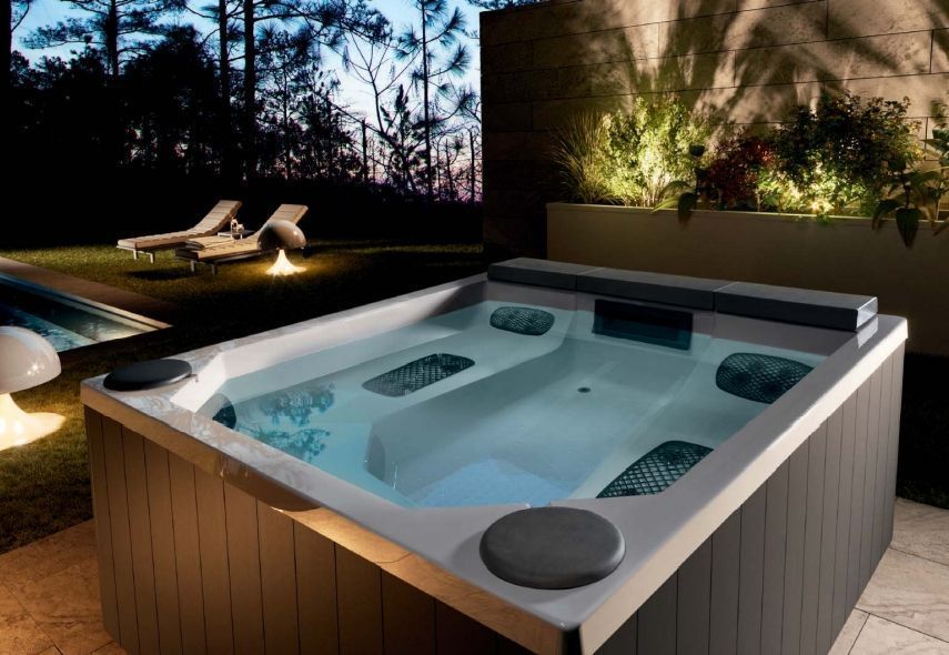 Бассейн с гидромассажем GRUPPO TREESSE QUARZ LIGHT POOL PQ2352BN00GR 2350 мм х 2350 мм х 900 мм, с фильтрацией, хромотерапией и дезинфекцией, белый/серый