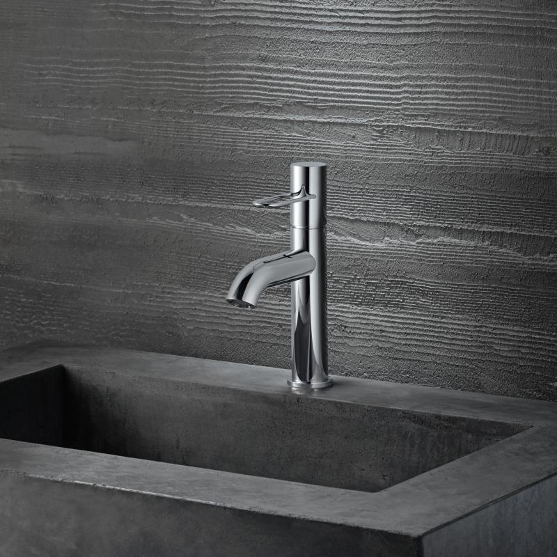 Смеситель для раковины AXOR Uno 38026000 однорычажный хром