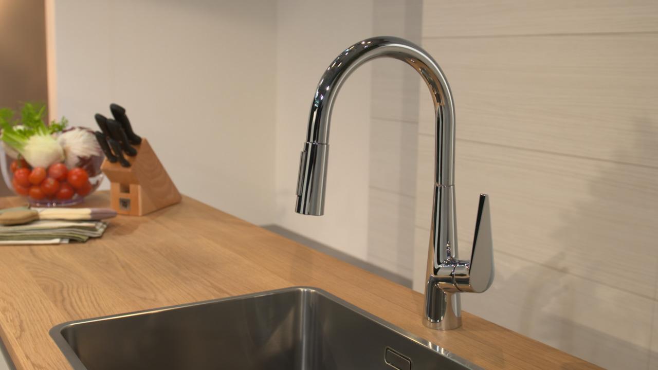 Смеситель Hansgrohe Talis S 72813000 для кухонной мойки с вытяжным душем