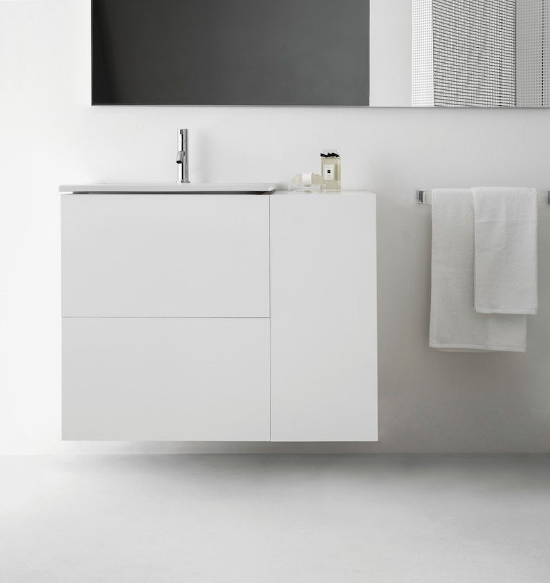 Полотенцедержатель  Kartell by Laufen  3.8133.1.081.000.1  450 мм,  пластик нтарь