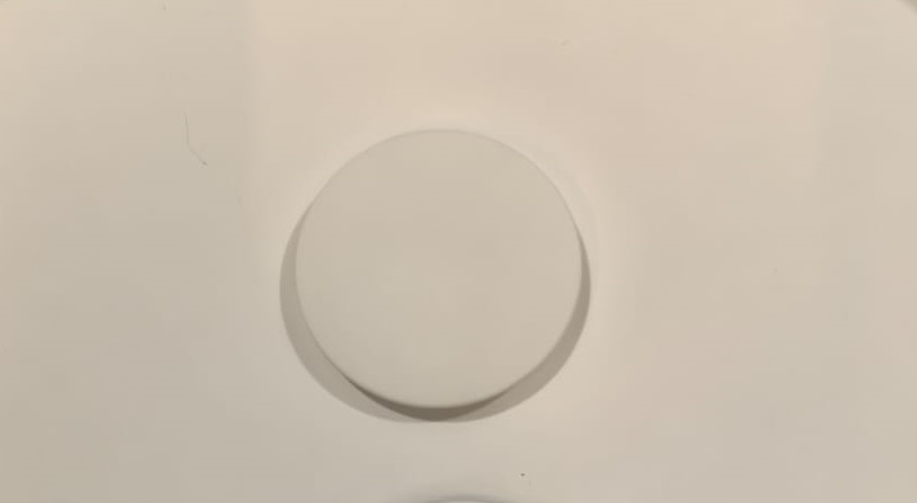 Крышка донного клапана для ванны DEA DESIGN  DD4210 18  из искусственного камня Solid Suface, цвет белый матовый White 18