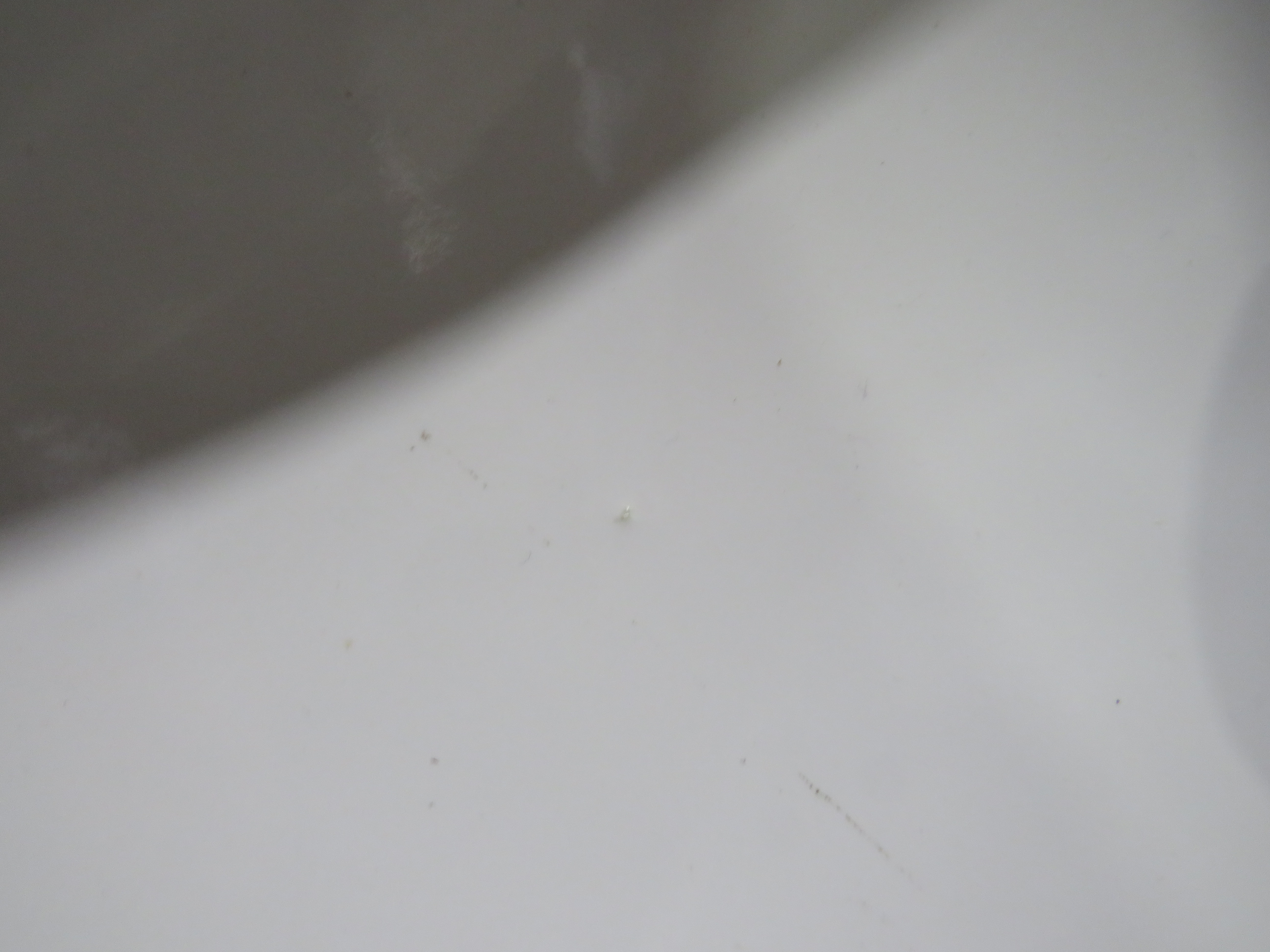 УЦЕНКА. Раковина встраиваемая снизу GSI PURA   724711_УЦ/3    500х350 мм, без отверстия для смесителя, с переливом, белый глянцевый / Дефект: включение в эмали 1-1,5 мм