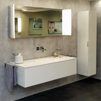 Шкаф - пенал высокий подвесной KEUCO EDITION 11 31331 570001 петли справа, 3 стеклянные полки, с бельевой корзиной, корпус матовый лак/фасад глянцевое стекло, чёрный