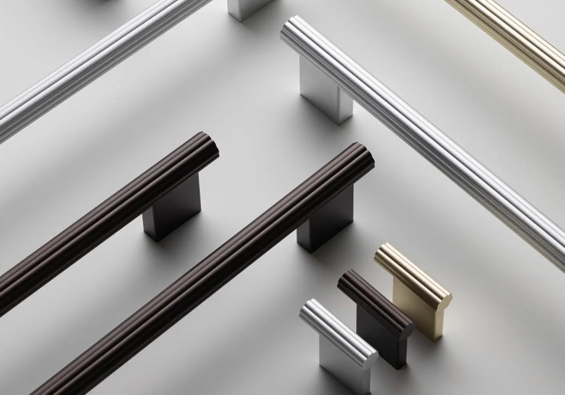 Полотенцедержатель настенный DECOR WALTHER  OF.LINE HTE45   0670290   2 x 45 x 6 см,  алюминий фактурный, цвет Mocca (коричневый матовый)