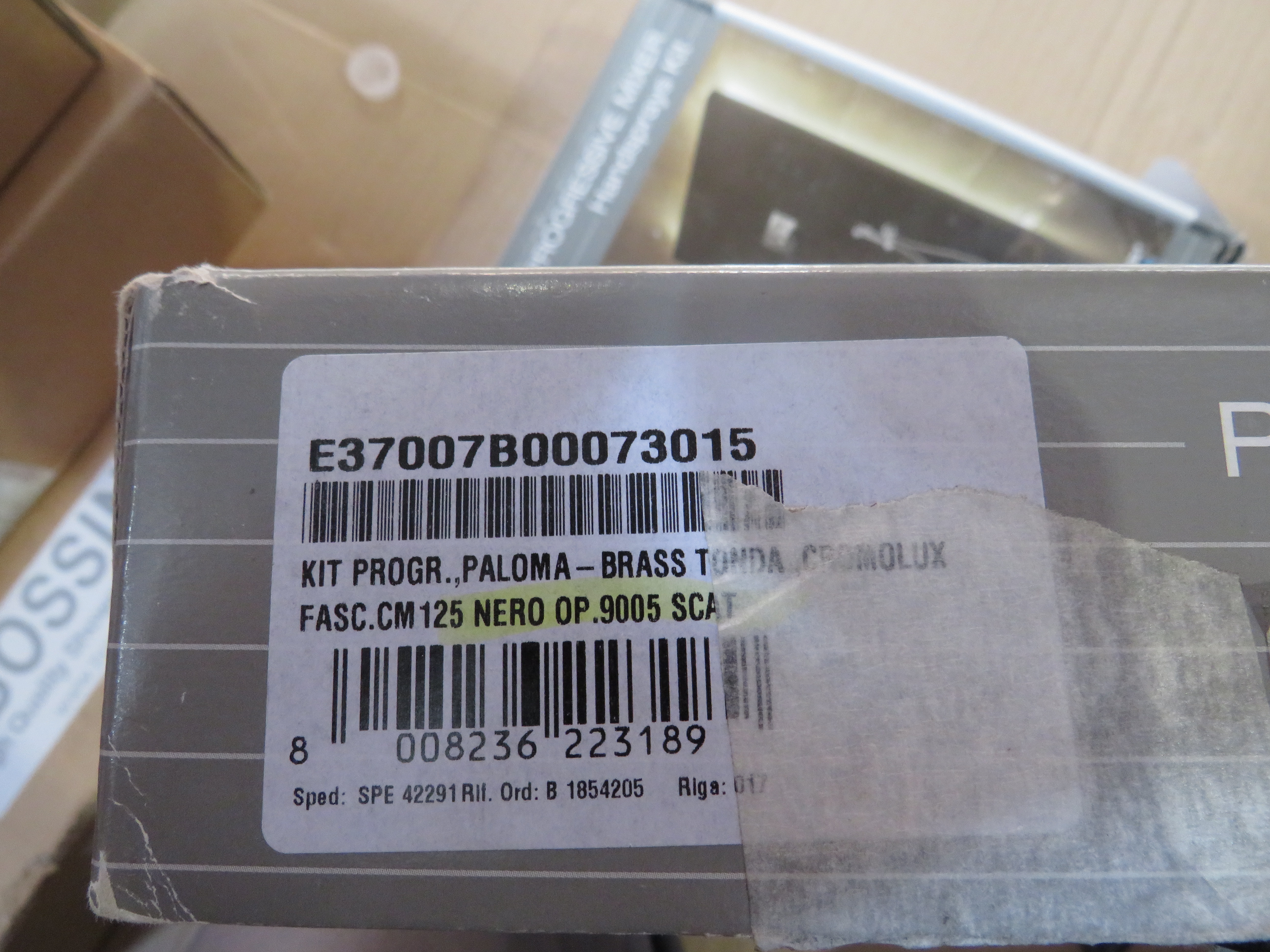 УЦЕНКА. Гигиенический душ с прогрессивным смесителем Bossini Paloma Brass  E37007B.073_УЦ  Черный матовый (комплект) /Товар с выставки. Мелкие царапины. Состояние хорошее.