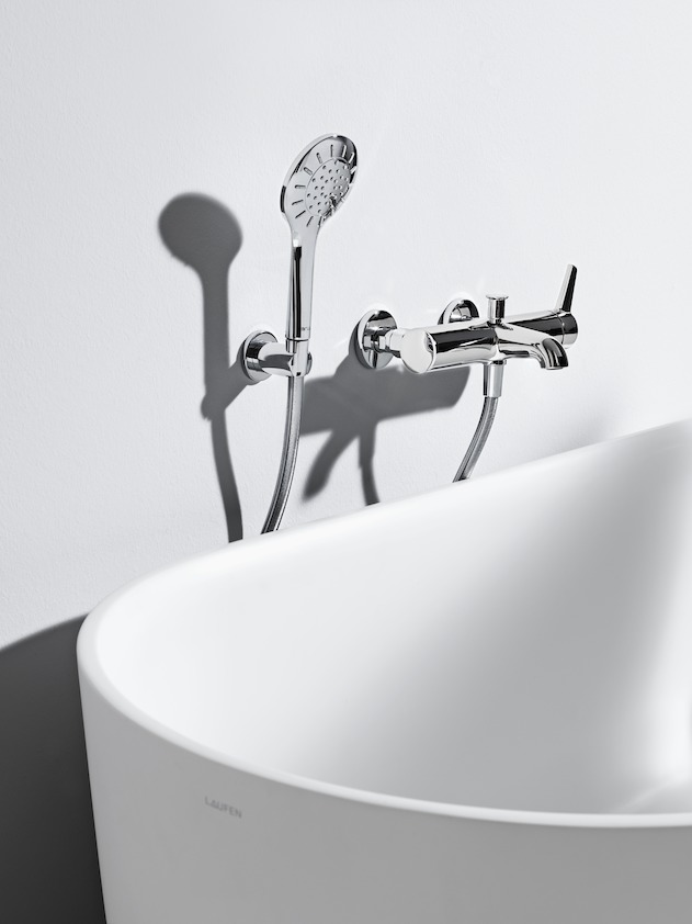 Свободностоящая  ванна  Laufen   Val  2.3028.2.000.000.1,  160х75 см, из материала  Sentec, белая