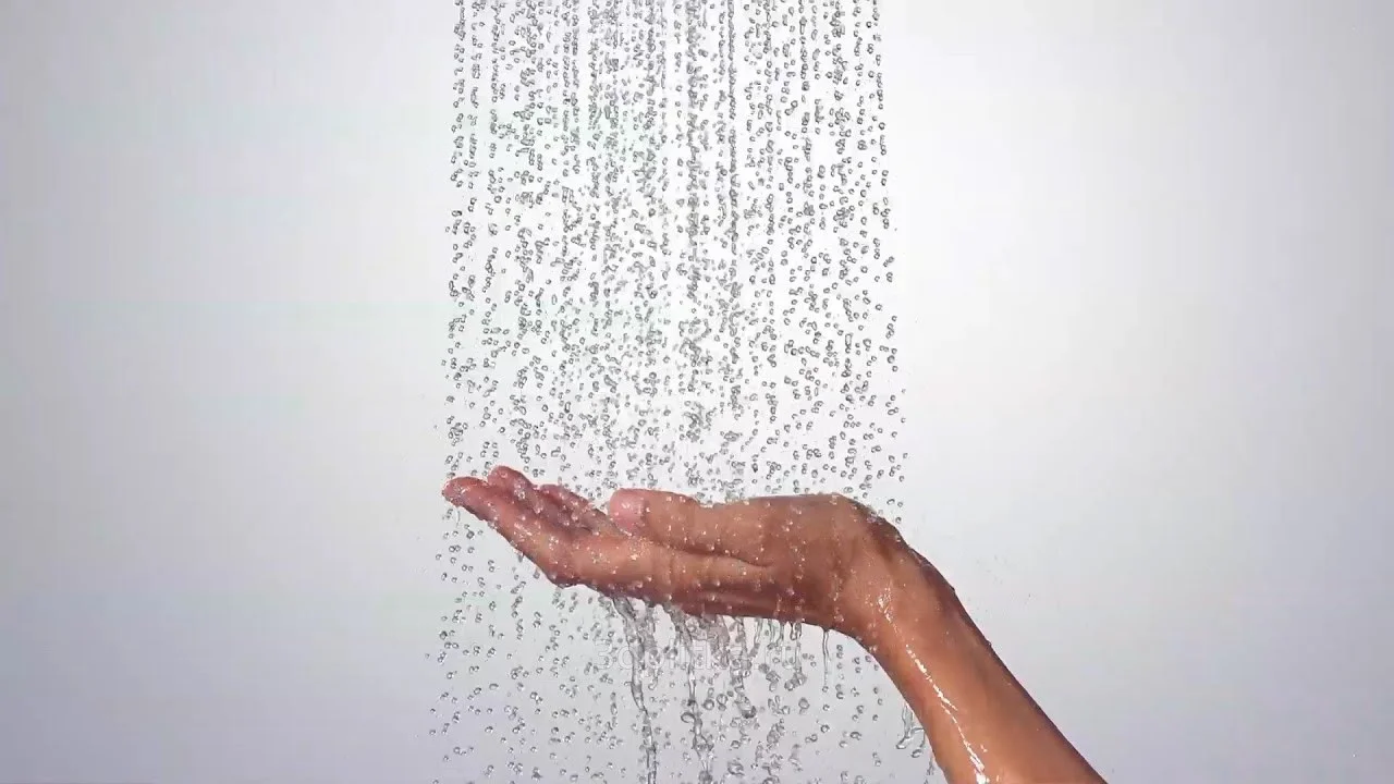 Верхний душ для скрытого монтажа Hansgrohe Raindance Air 26472000 Хром