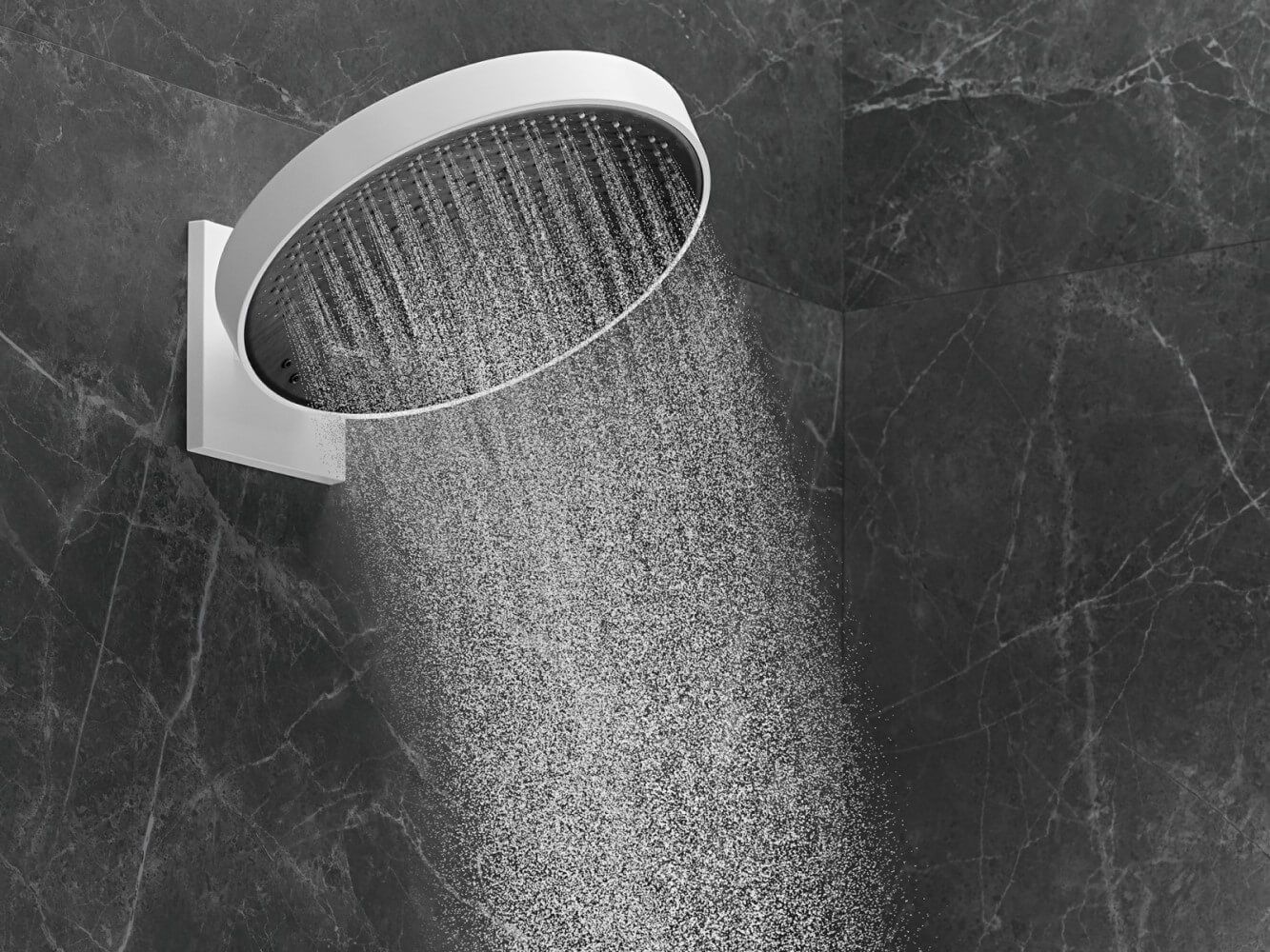 Верхний душ Hansgrohe Rainfinity 250 1jet 26226700 с настенным кронштейном, белый матовый