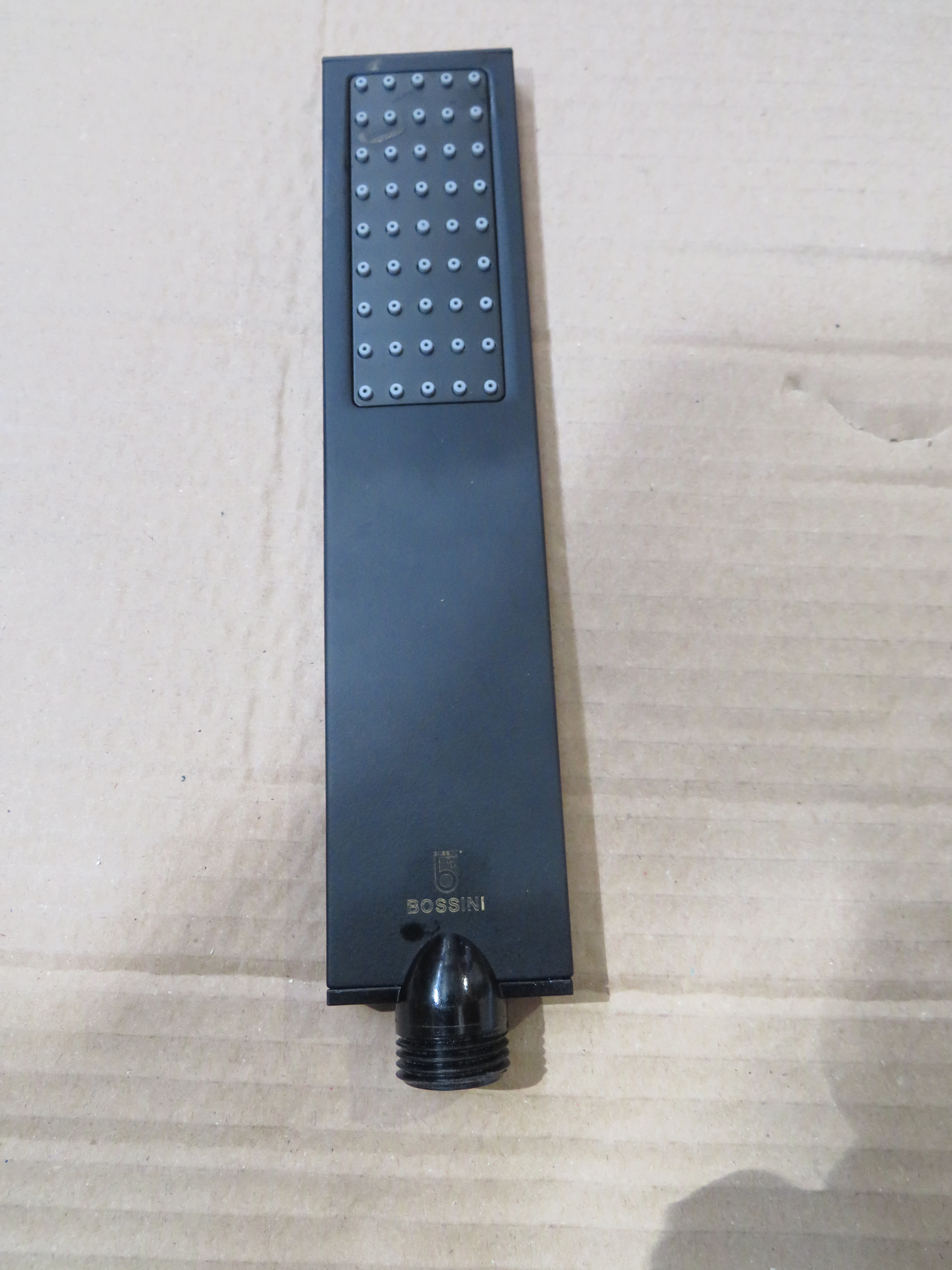 УЦЕНКА, Ручной душ Bossini Flat  B00270.073_УЦ   с моноструёй, чёрный матовый/Товар с выставки. Состояние хорошее