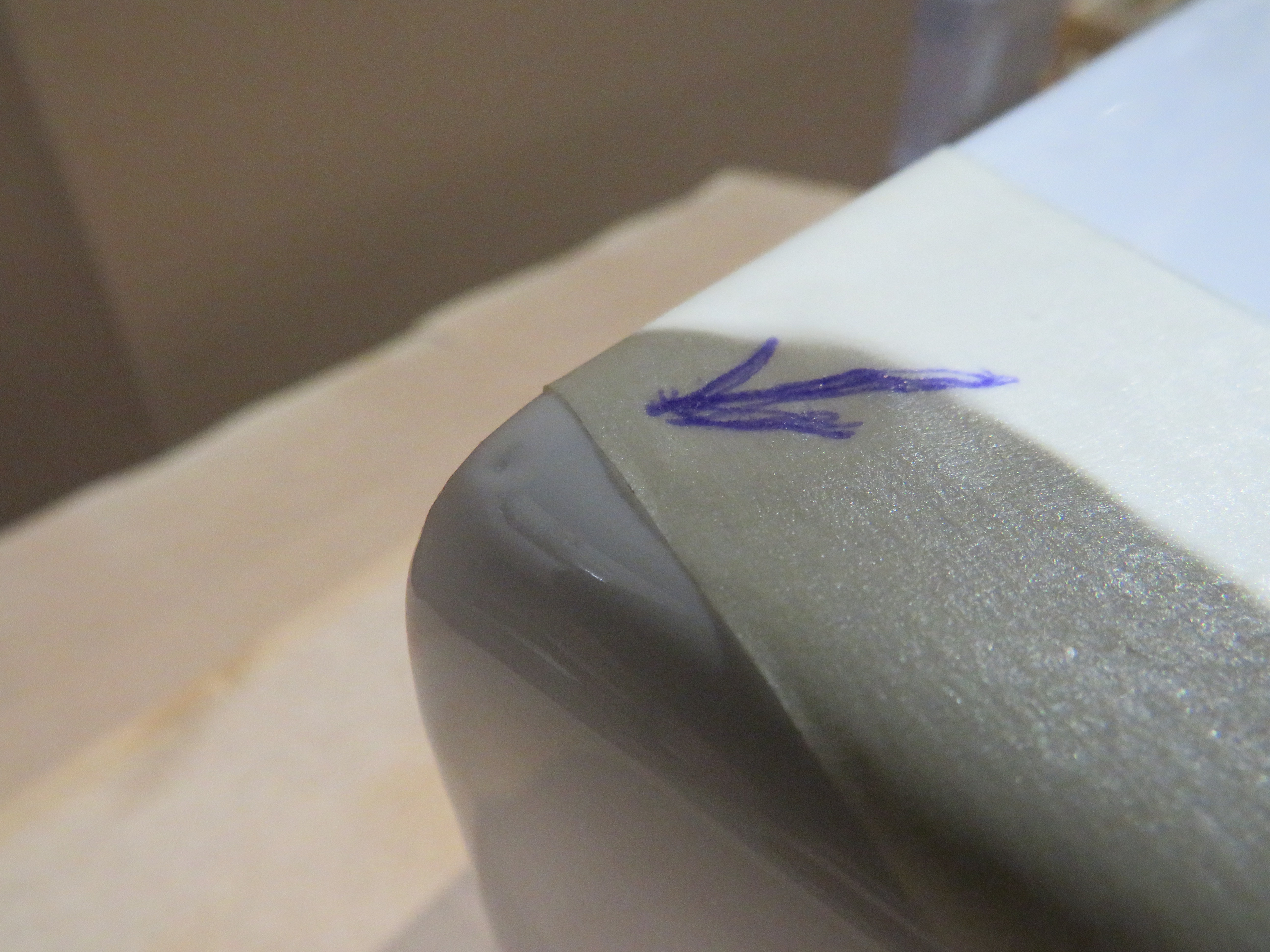 УЦЕНКА. Биде подвесное GSI NUBES   9665111_УЦ/5    550 мм х 350 мм, с отверстием под смеситель, без крепежа, цвет Белый глянцевый / Дефект: мелкая неровность керамики