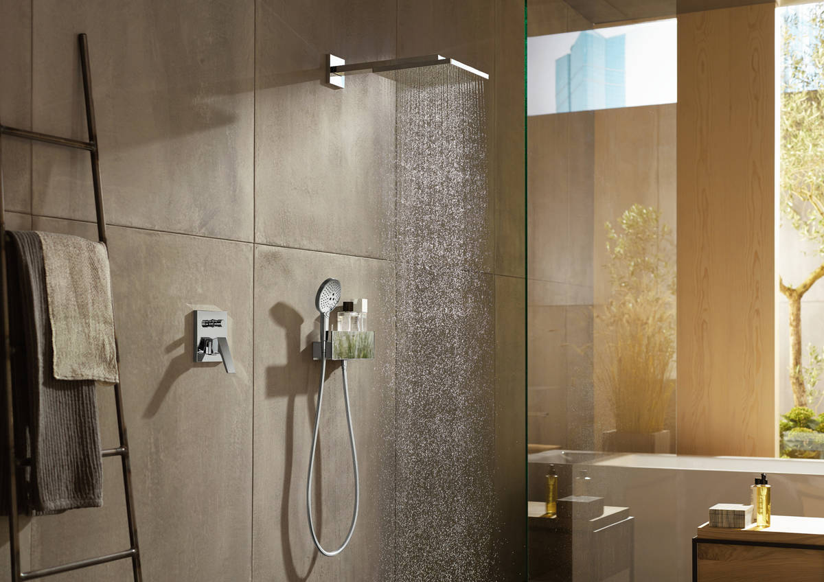 Верхний душ с деражтелем Hansgrohe Raindance E 26238000 Хром