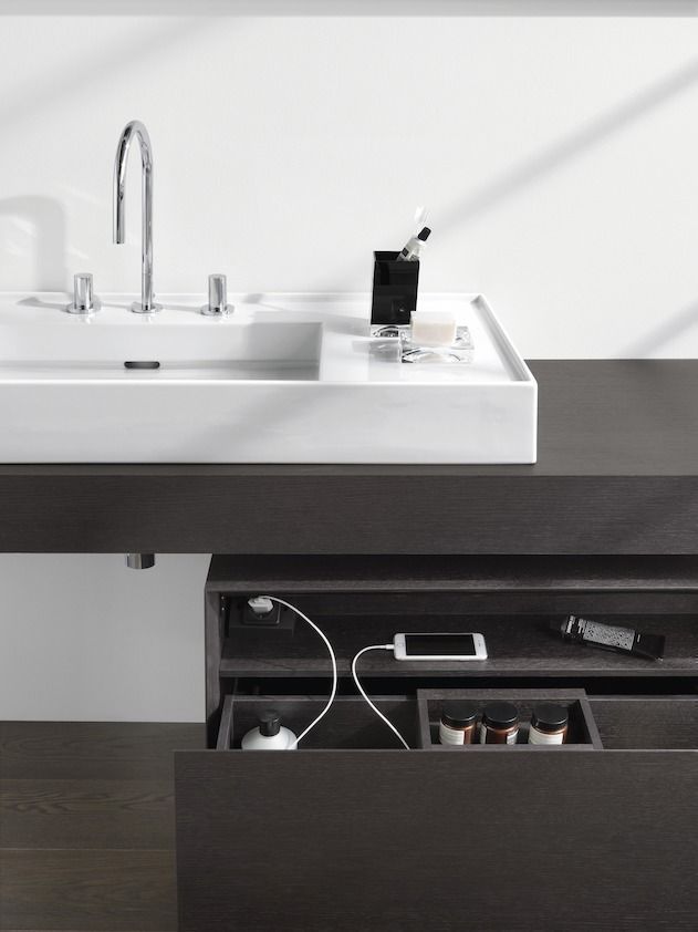 Органайзер  внутренний малый  для мебели  Laufen  Boutique  4.0920.0.150.251.1, 195х250х55 мм  массив дерева, темный дуб