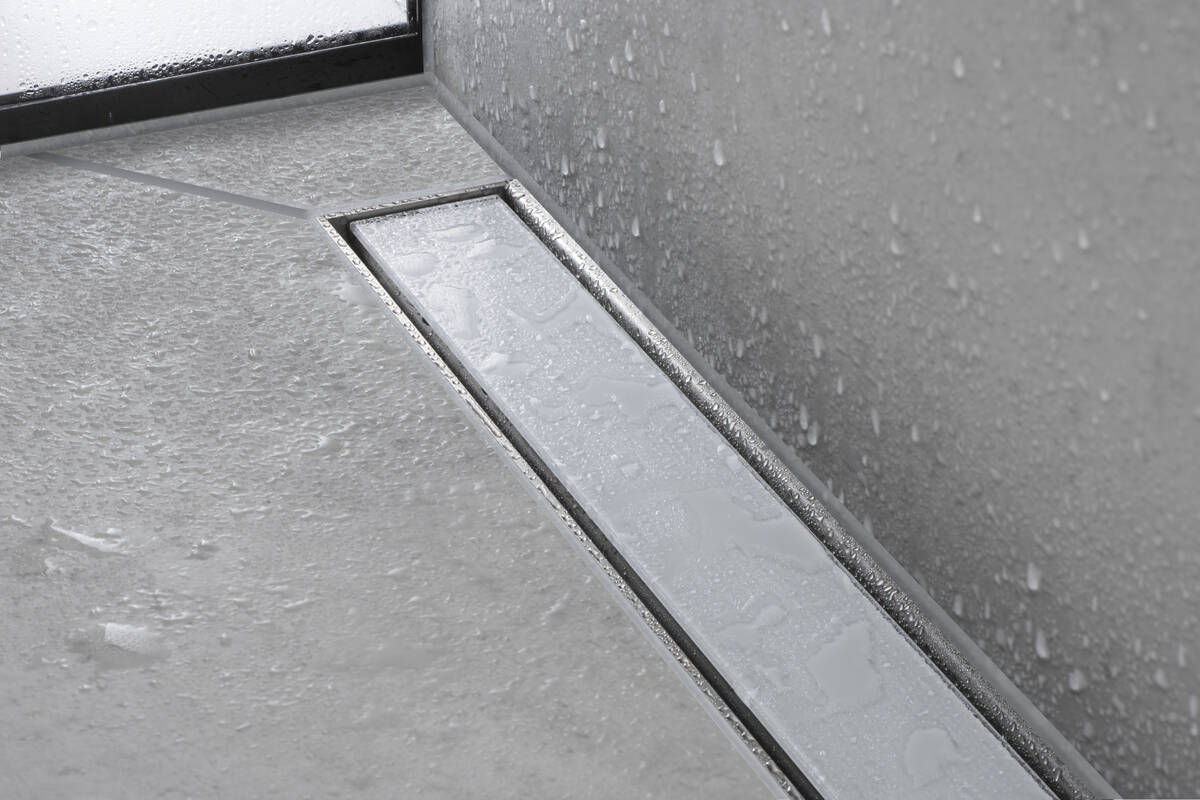 Внешняя часть линейного слива для душа HANSGROHE RainDrain Match 56036700 600 мм, c регулировкой по высоте, матовый белый