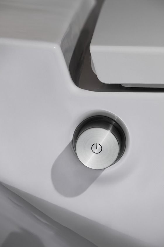 Унитаз-биде подвесной безободковый Laufen Cleanet Navia  8.2060.1.400.717.1  белый, покрытие LCC, внешний подвод воды