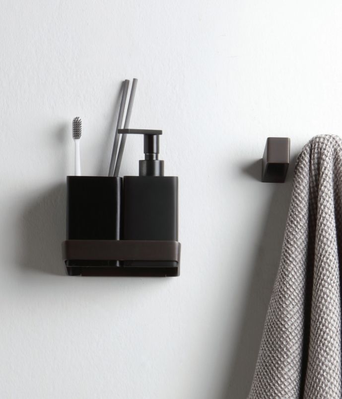 Крючок металлический для полотенца или халата BERTOCCI FLY 149 1515 0800 Чёрный матовый