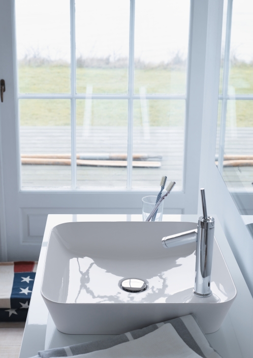 Раковина накладная Duravit Cape Cod 2340460000 46х46см