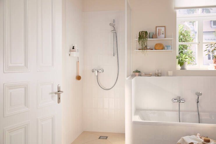 Однорычажный смеситель для душа HANSGROHE REBRIS S 72640000 Хром