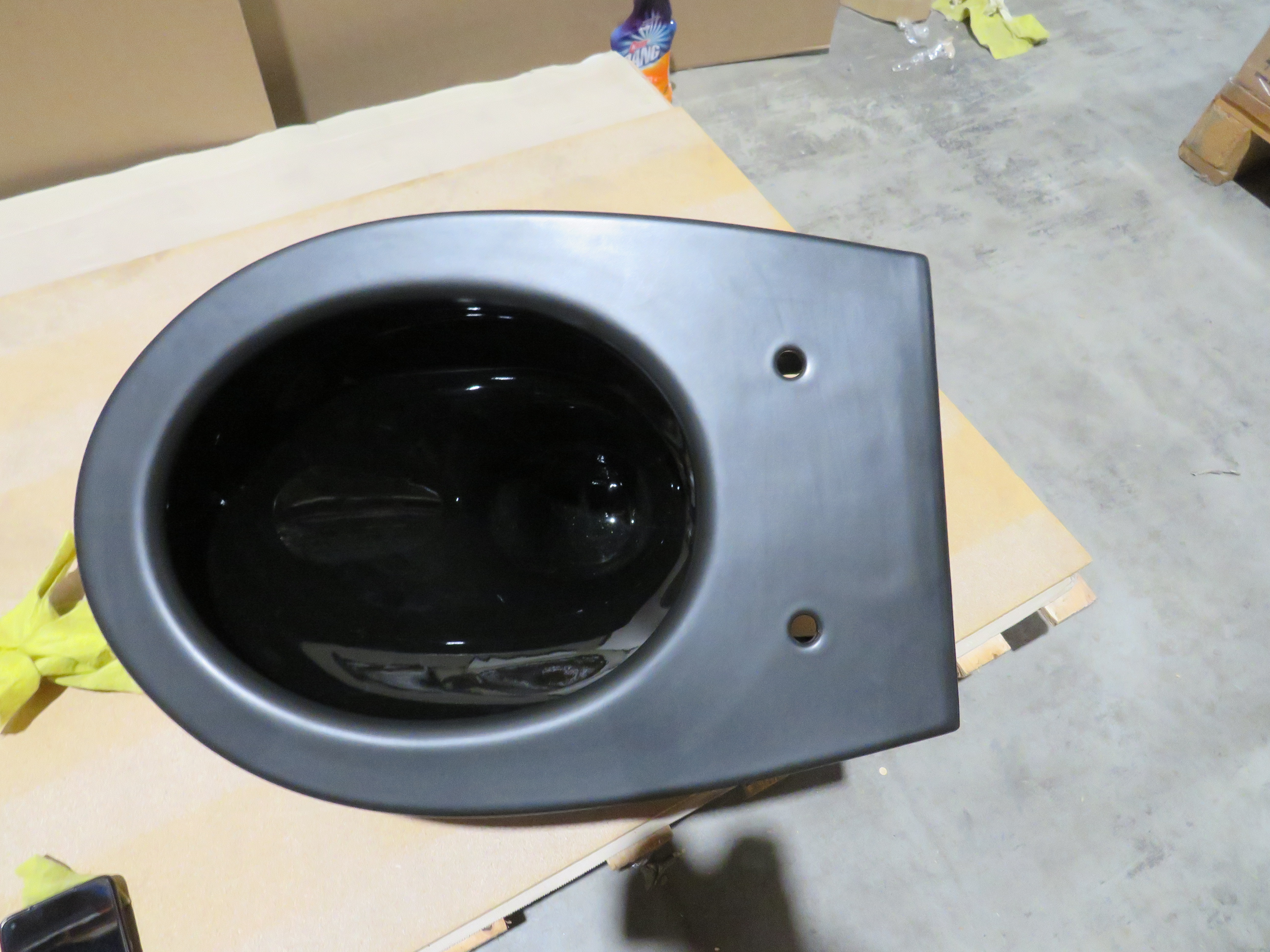 УЦЕНКА, Унитаз подвесной GSI MODO   981626_УЦ/2     Swirlflush, для крепежа FISR2, чёрный матовый Ardesia. /Дефект: небольшой скол эмали