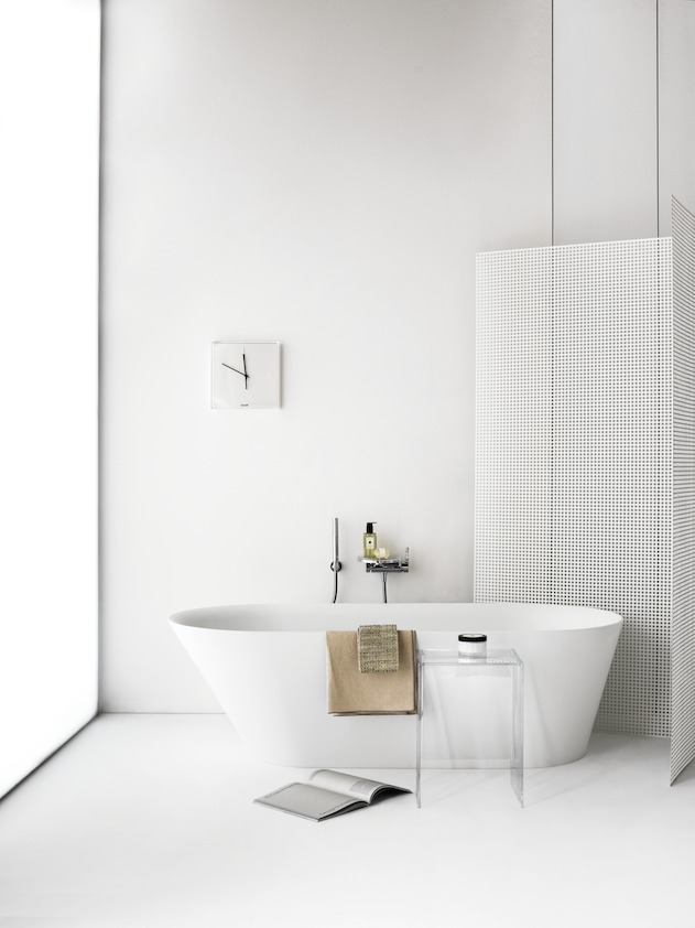 Табурет для ванной комнаты Kartell by Laufen   3.8933.0.084.000.1 пластик прозрачный