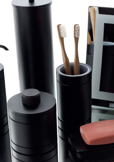 Контейнер с крышкой OFFICINA 01 127 7532 0800 Чёрный матовый