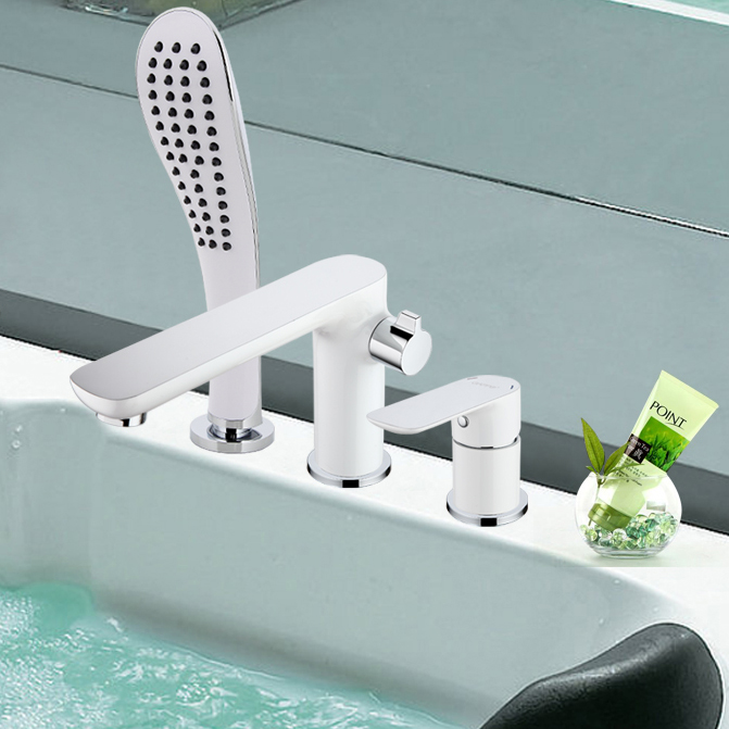 Смеситель на край ванны Hansgrohe PuraVida 15446400 белый/хром