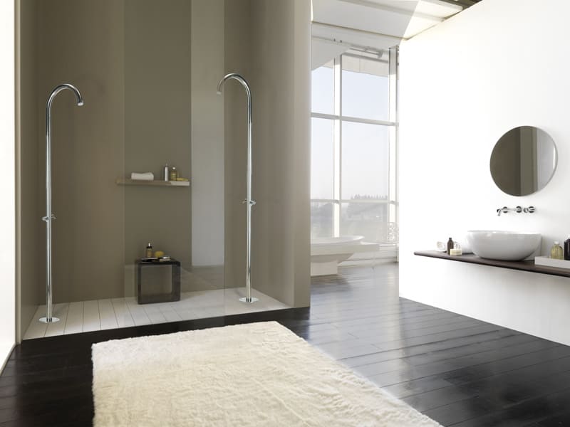 Душевая колонна Bossini Outdoor/Indoor Columns Pool Floor L00824 из нержавеющей стали