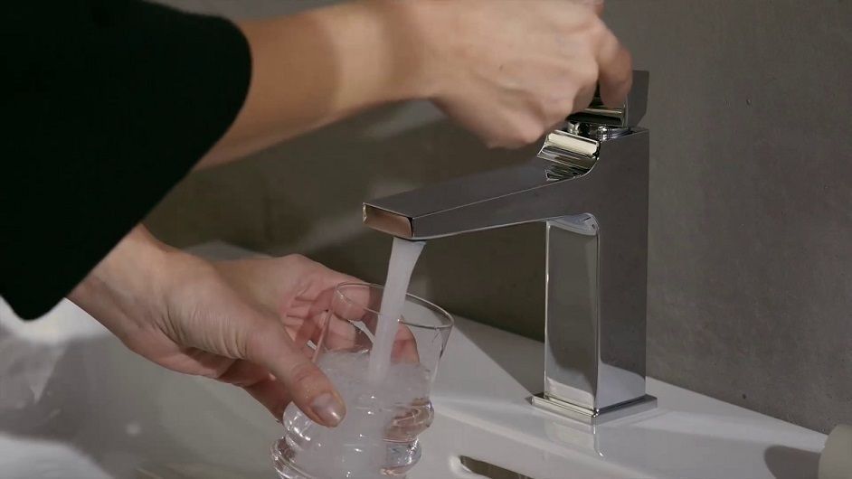 Смеситель для раковины с донным клапаном Hansgrohe Metropol 74502000 Хром