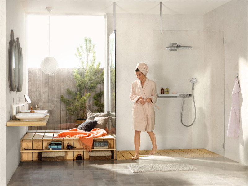 Верхний душ с настенным держателем Hansgrohe Rainmaker Select 24003600 цвет Хром/Чёрный