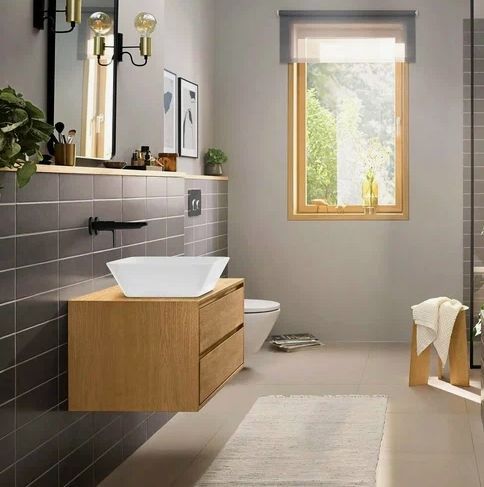Однорычажный настенный смеситель для раковины HANSGROHE REBRIS E 72568670 с изливом 200 мм, чёрный матовый