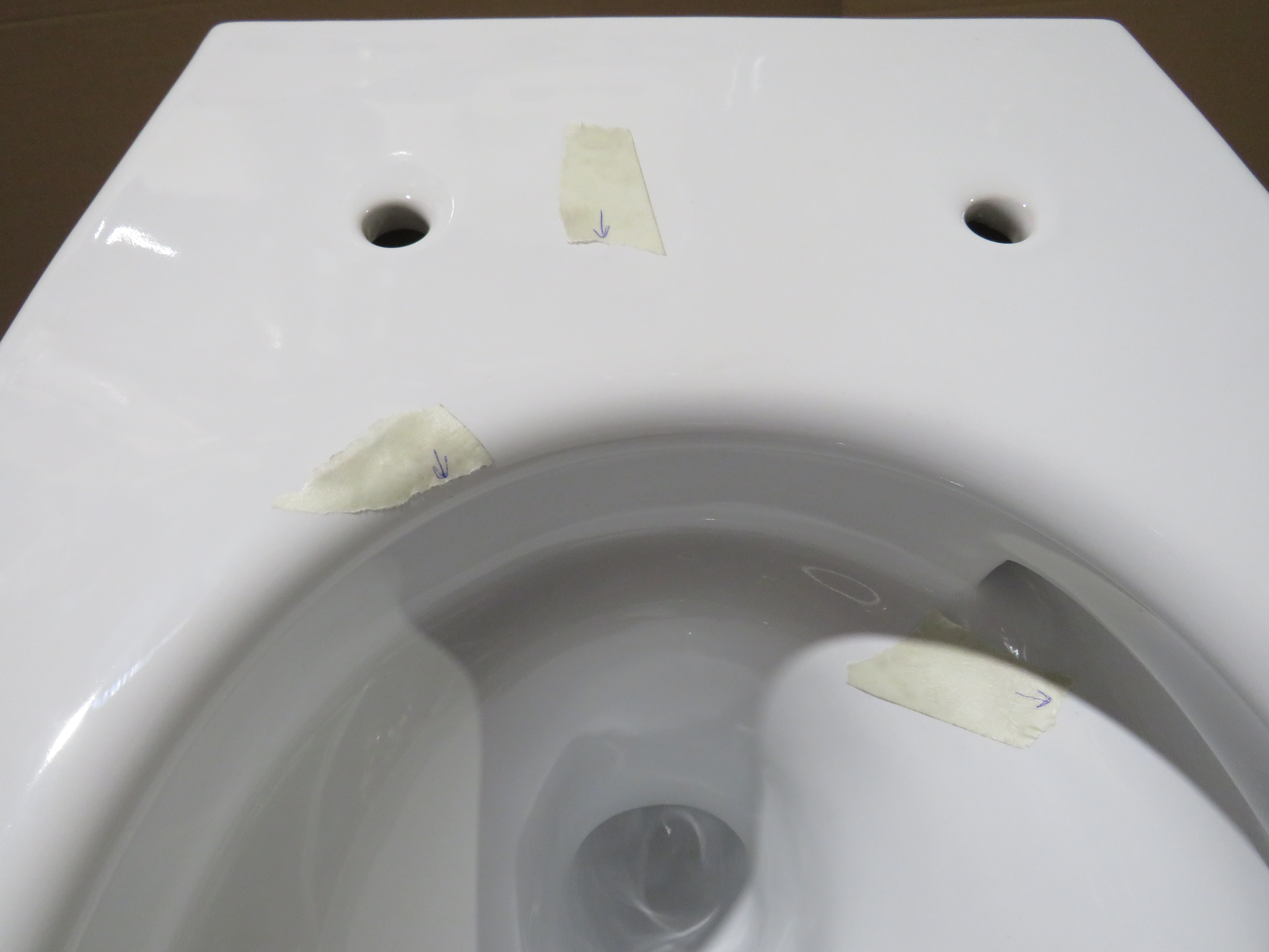 УЦЕНКА. Унитаз подвесной безободковый GSI MODO  981611_УЦ/13   520 мм х 370 мм, белый глянцевый / Дефект: точки и неровность эмали