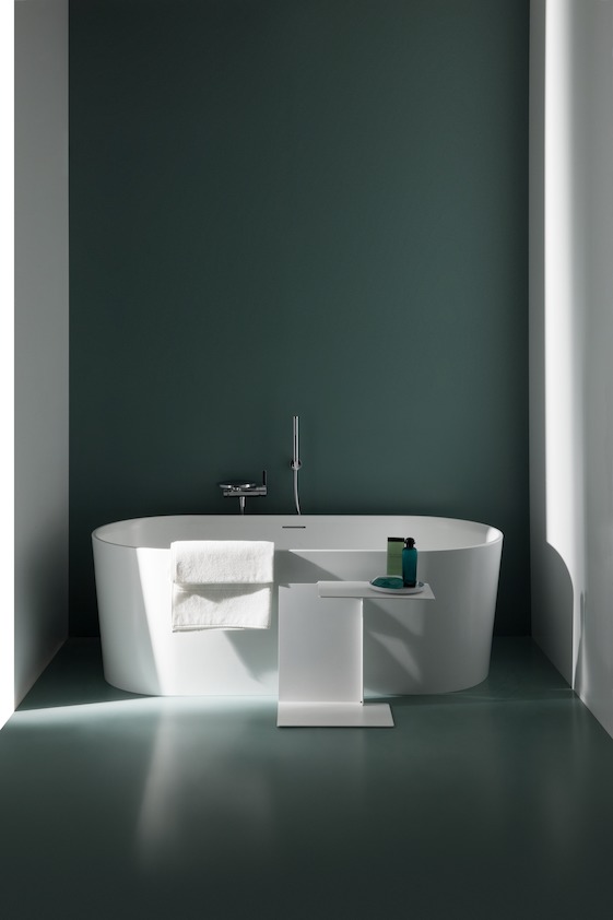 Свободностоящая  ванна  Laufen   Val  2.3028.2.000.000.1,  160х75 см, из материала  Sentec, белая