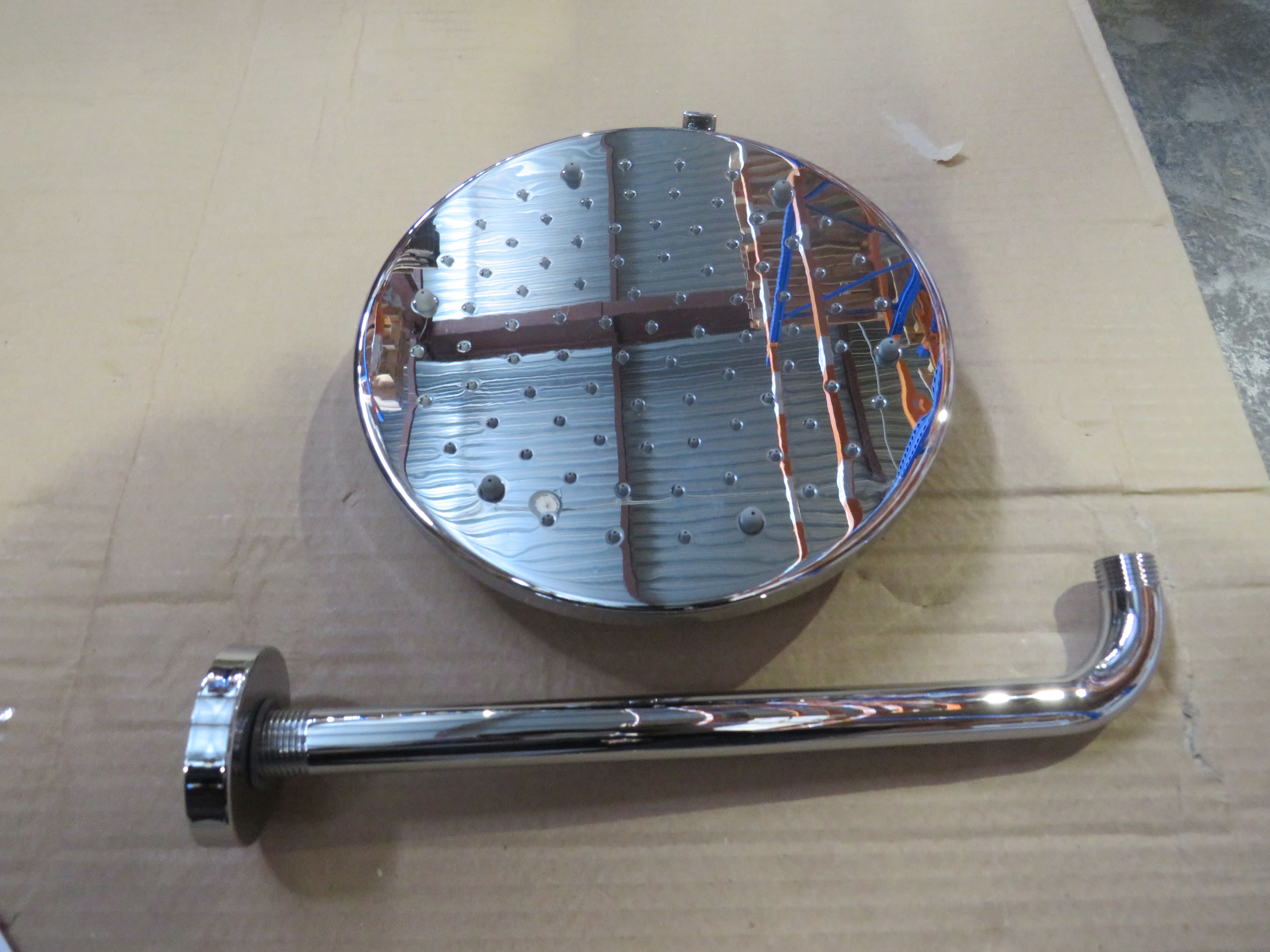 УЦЕНКА. Верхний душ Bossini Nebulizair 2 режима  H19625G.030_УЦ  Хром с кронштейном/Товар с выставки. Состояние хорошее.