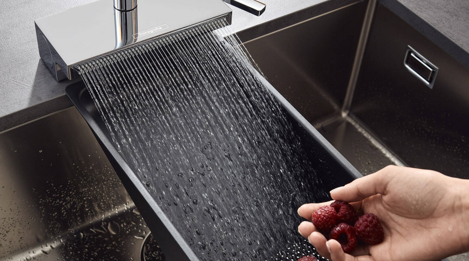Кухонный однорычажный смеситель с вытяжным душем HANSGROHE Aquno Select M81 73830670 2jet, sBox, цвет Чёрный матовый