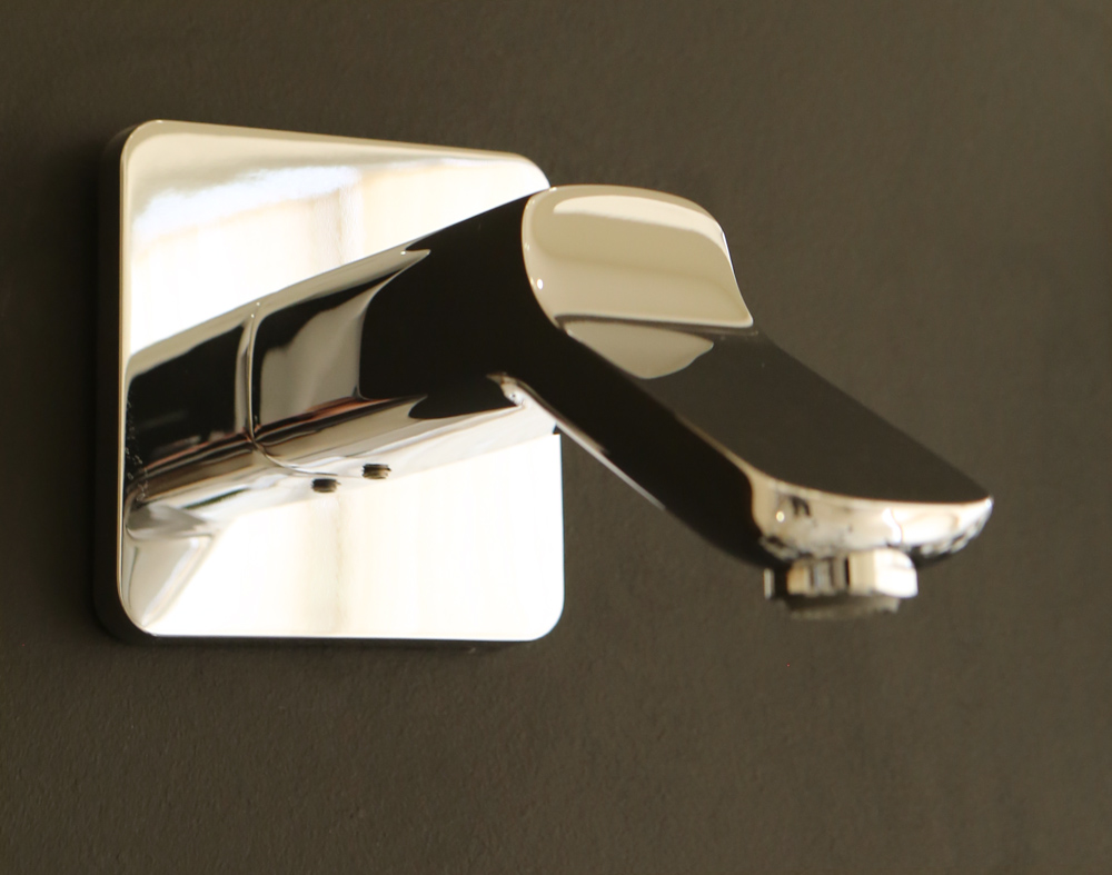 Излив на ванну AXOR Urquiola 11430000 хром