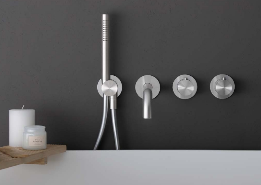 Ручной душ цилиндрической формы ALMAR EasyBrass hand shower E082091.MB цвет Чёрный матовый