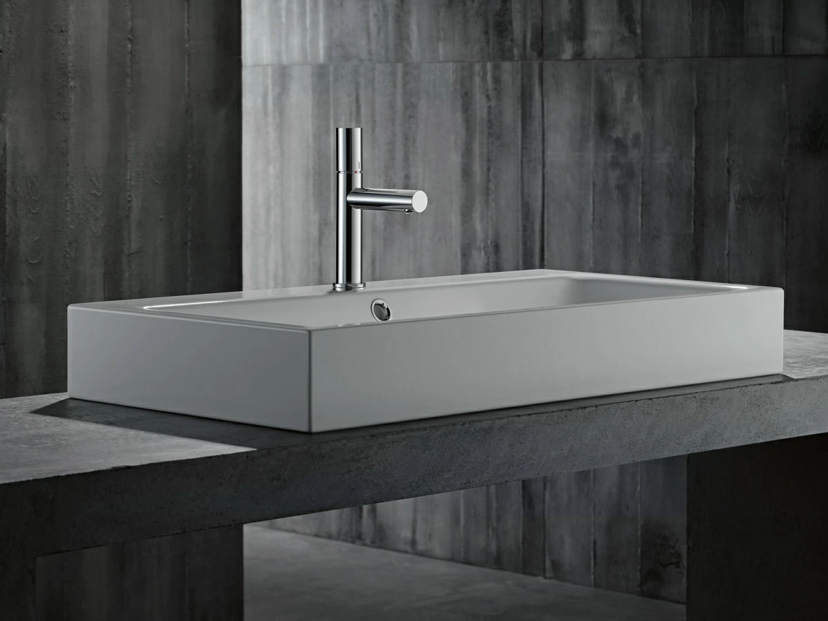 Смеситель для раковины AXOR Uno 45001000 со сливным гарнитуром хром